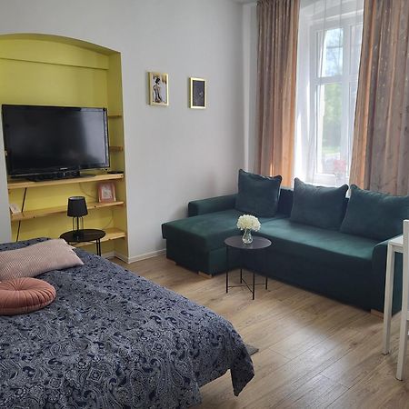 Apartament -Studio 3 Gliwice Kültér fotó
